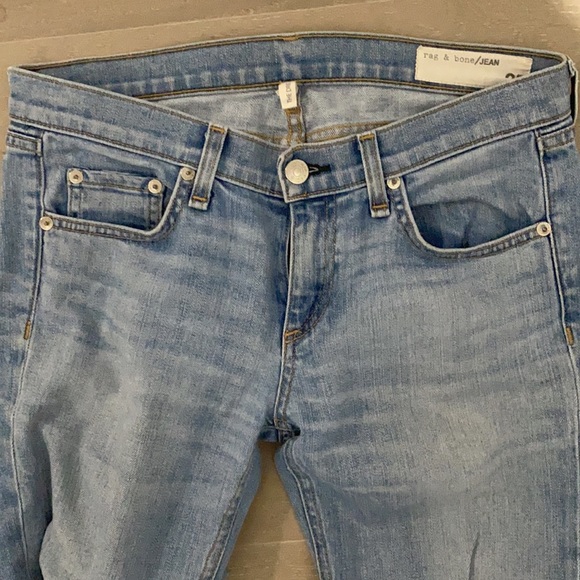 Like new Rag & bone “the Dre” jeans - Picture 3 of 5